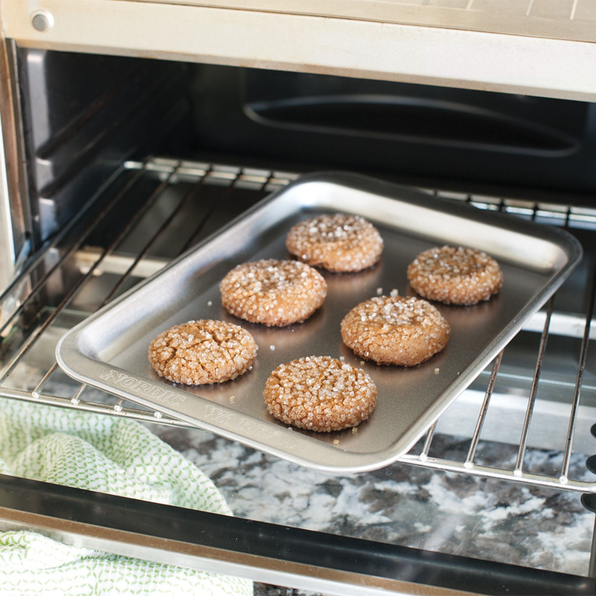 Compact Ovenware Baking Sheet